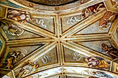 Chiesa di Santa Maria della Neve di Pisogne - Affreschi del Romanino (1532-34). Particolare con Profeti e Sibille. 